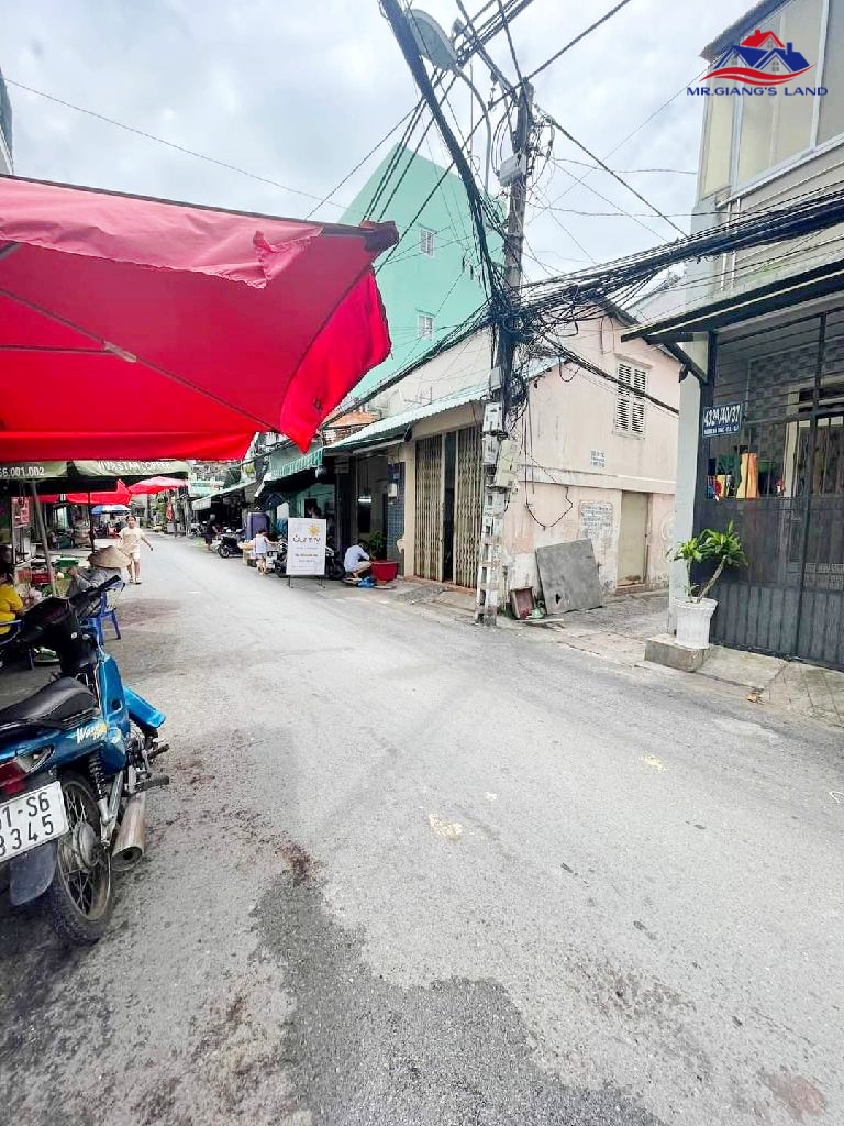 HẺM XE HƠI LÝ THUYẾT - CĂN GÓC 2 MẶT TIỀN - DƯƠNG BÁ TRẠC - TRUNG TÂM QUẬN 8 - NHỈNH 4 TỶ.